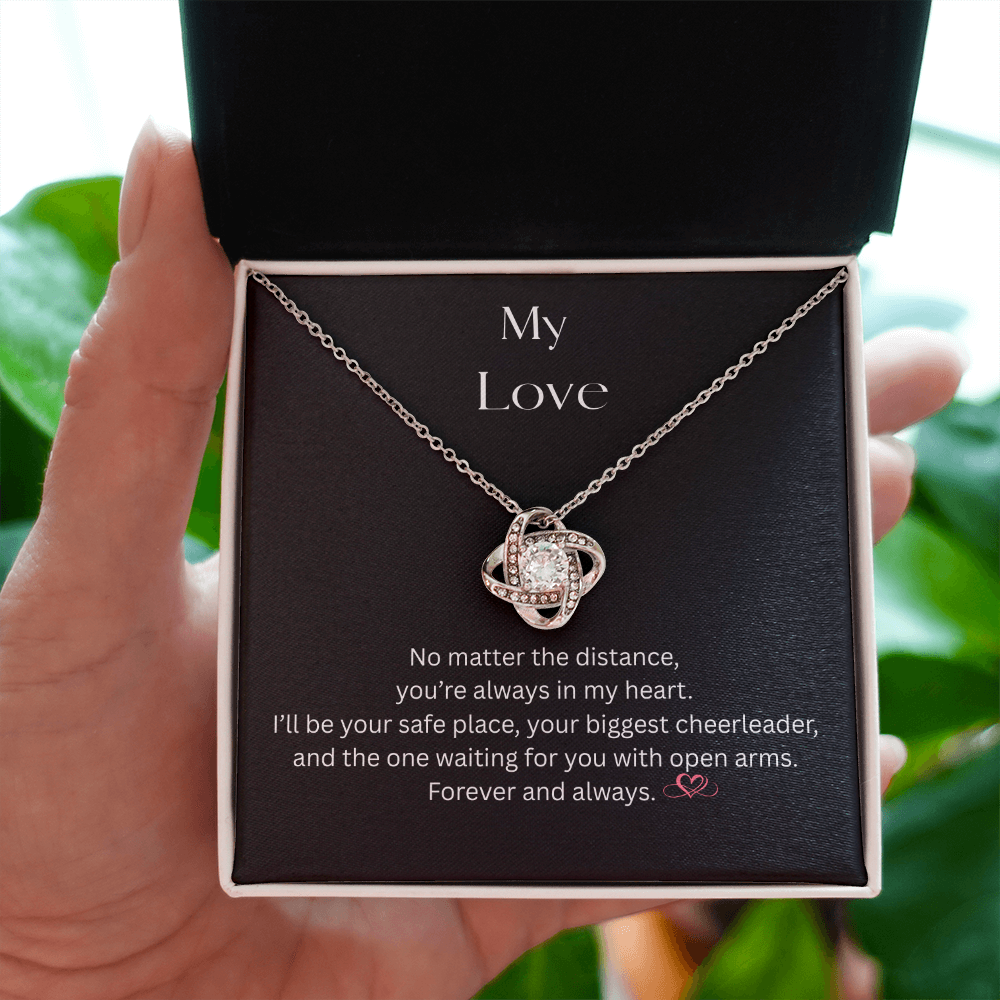 My Love Knot Necklace
