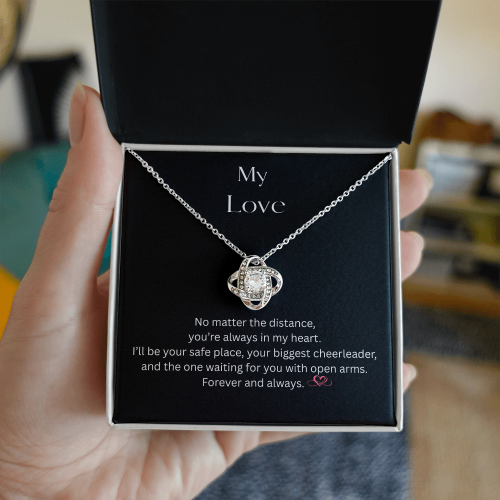 My Love Knot Necklace