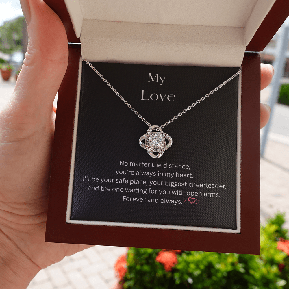 My Love Knot Necklace